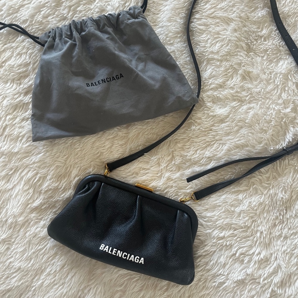 Balenciaga bag 🖤✨